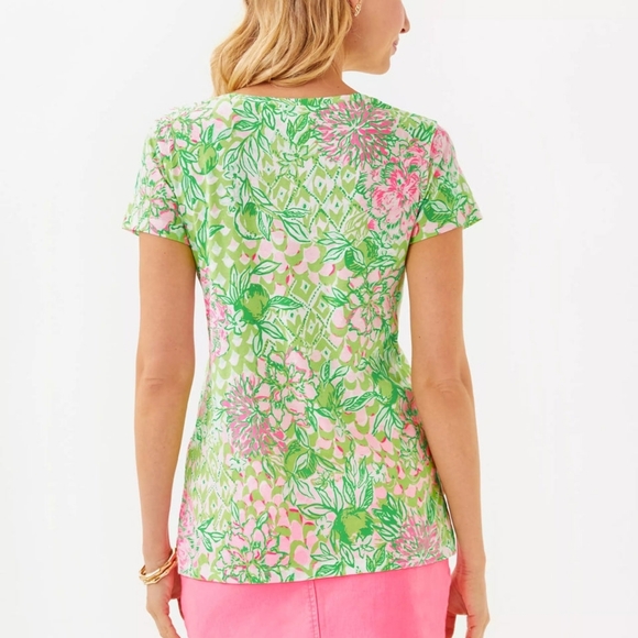 Lilly Pulitzer Meredith Tee - Picture 2 of 7